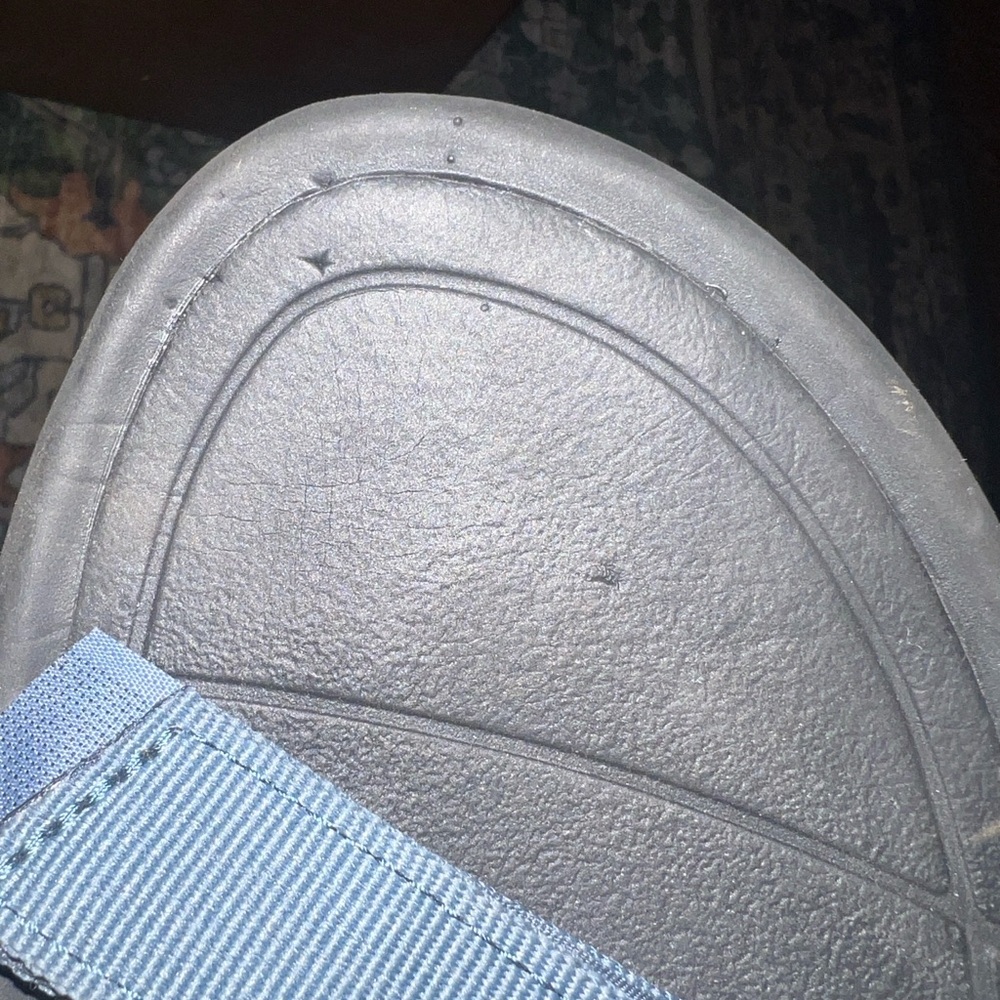 Teva Hurricane Sandals - Picture 6 of 6